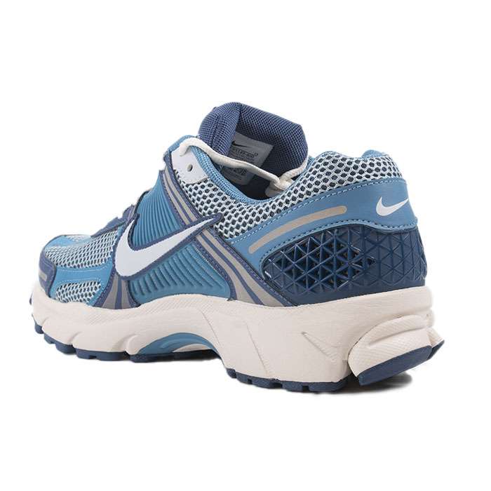 Кроссовки Nike Zoom Vomero 5 FB9149-400