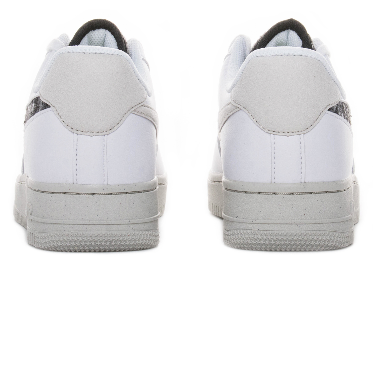 Кроссовки Nike женские Air Force 1 '07 SE DA6682-100 — фото 2