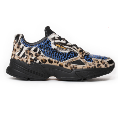 Adidas falcon w sales f37016