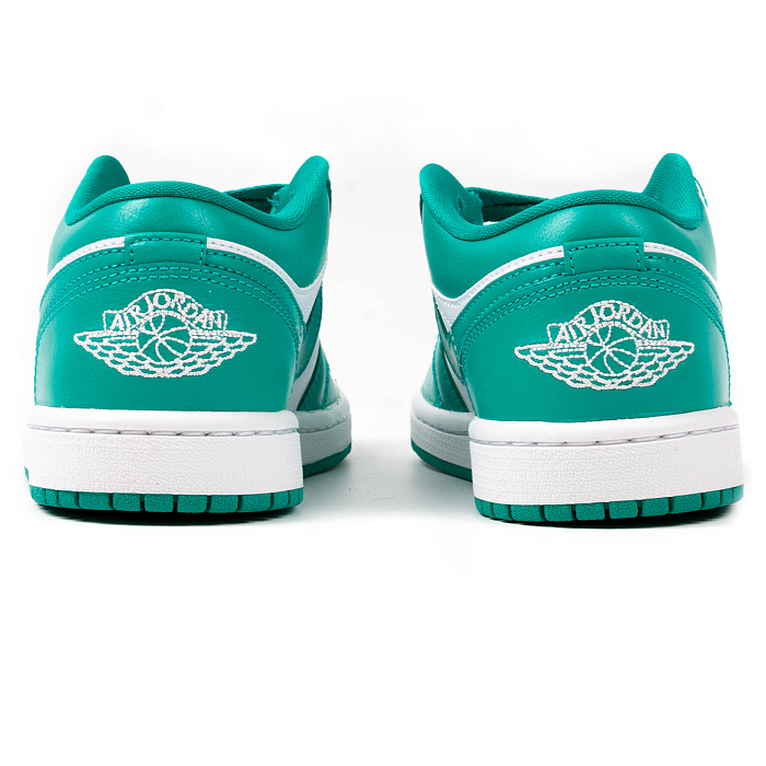 Кроссовки женские Air Jordan 1 Low  DC0774-132