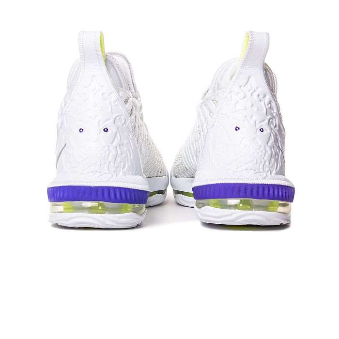 Кроссовки Nike LeBron XVI Buzz Lightyear AO2588-102