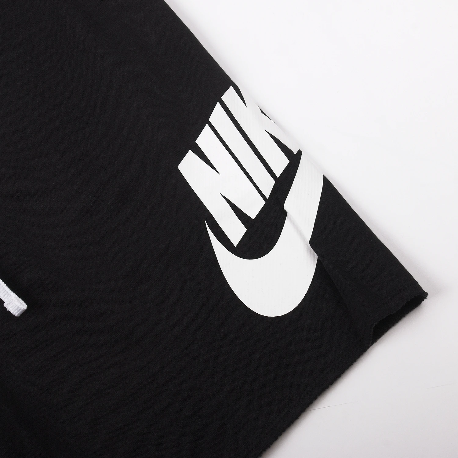 Шорты Nike Club Alumni Short DX0502-010